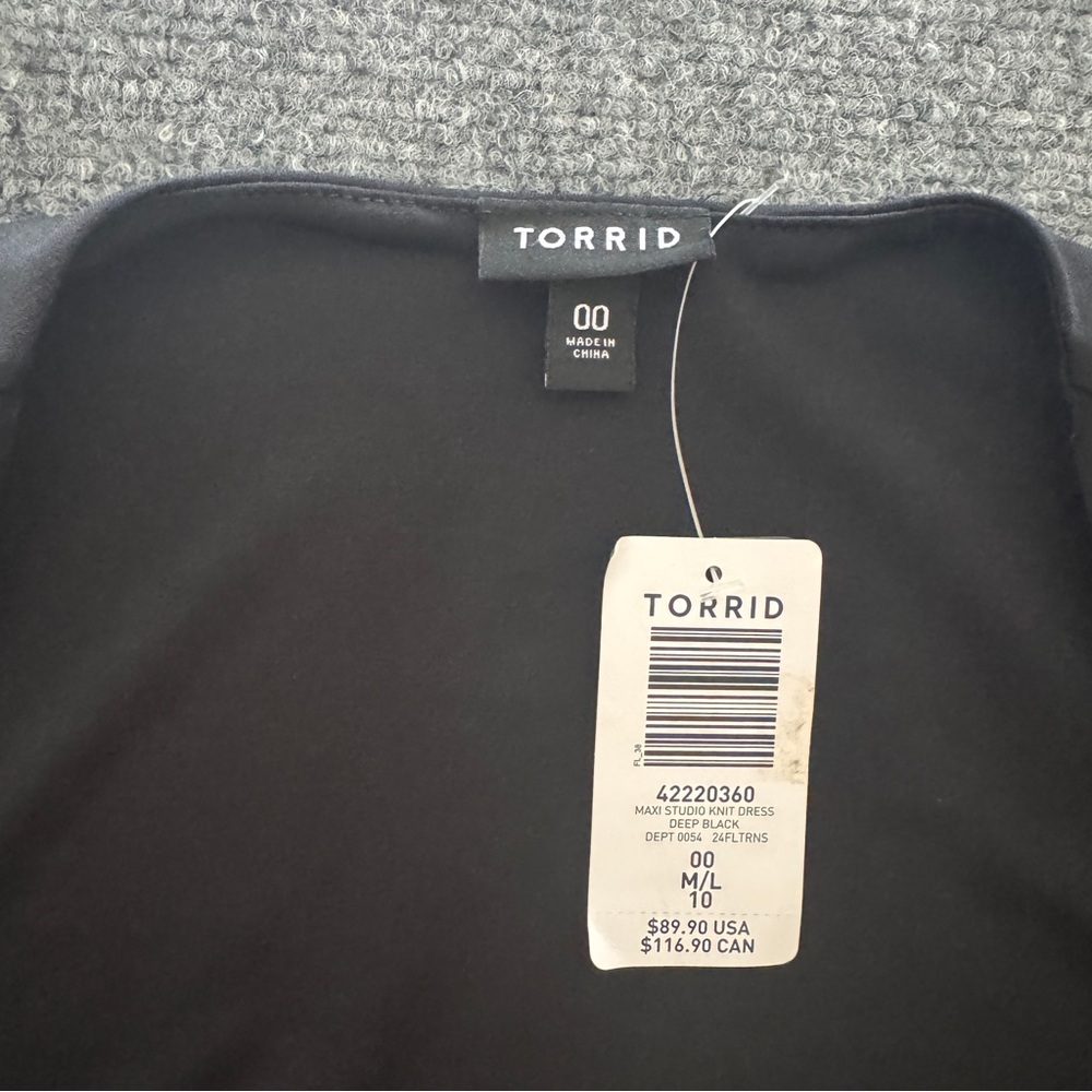 Torrid Black Cutout Maxi Dress Ruched Long Sleeve Bodycon NWT 00 - Picture 4 of 11